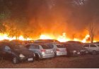 Mais um grande incendio na regiao: fogo atinge patio credenciado ao Detran em Jaboticabal