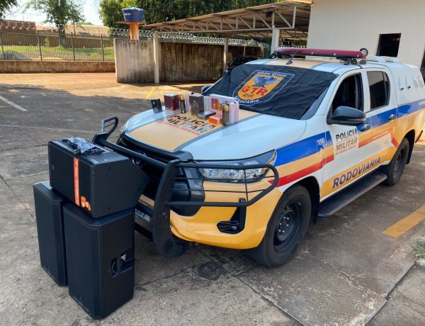 POLICIA MILITAR RODOVIARIA APREENDE MERCADORIAS CONTRABANDEADAS AVALIADAS EM MAIS DE R$ 25 MIL